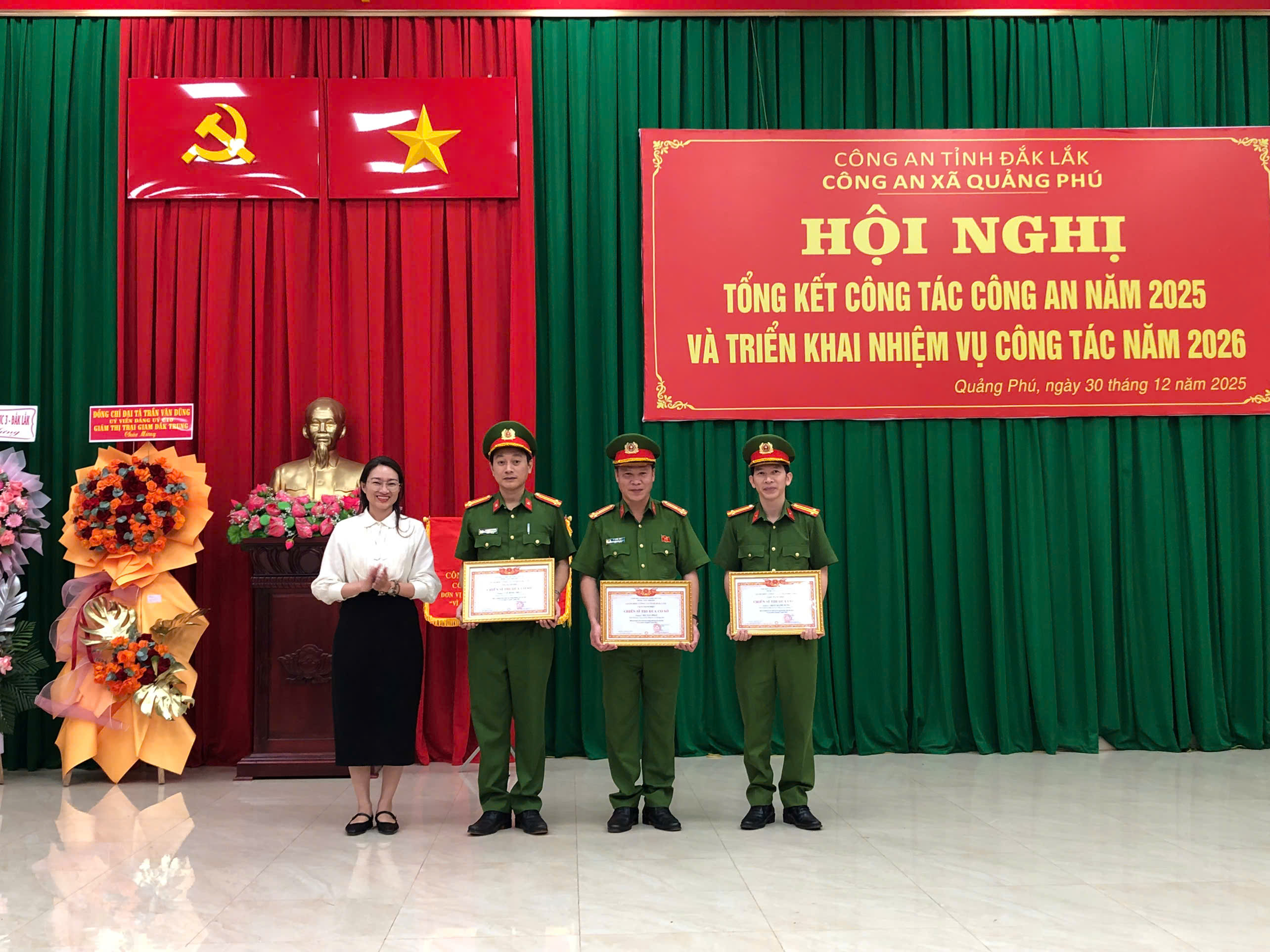 trao thuong